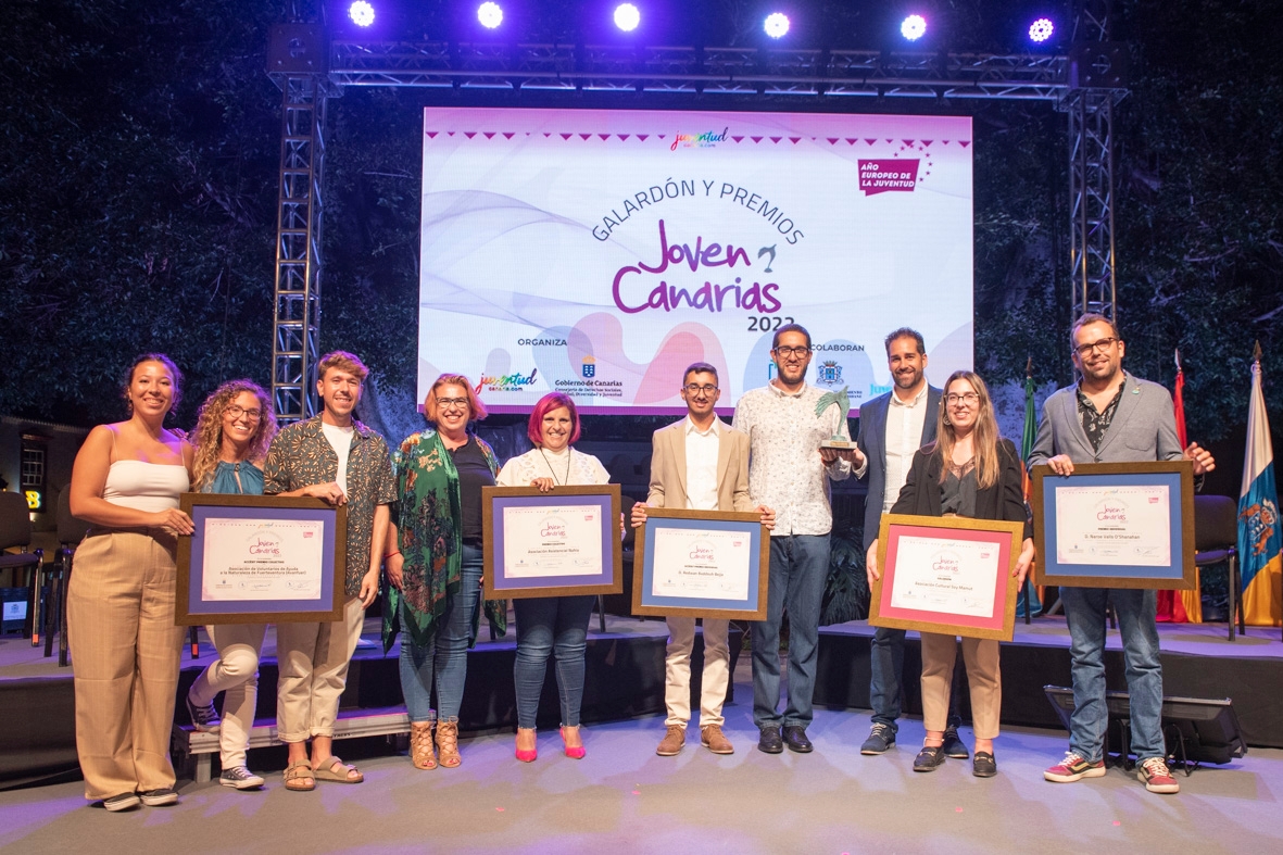 Canarias reconoce el compromiso social con la juventud en la  entrega del Galardón y Premios “Joven Canarias” 2022  